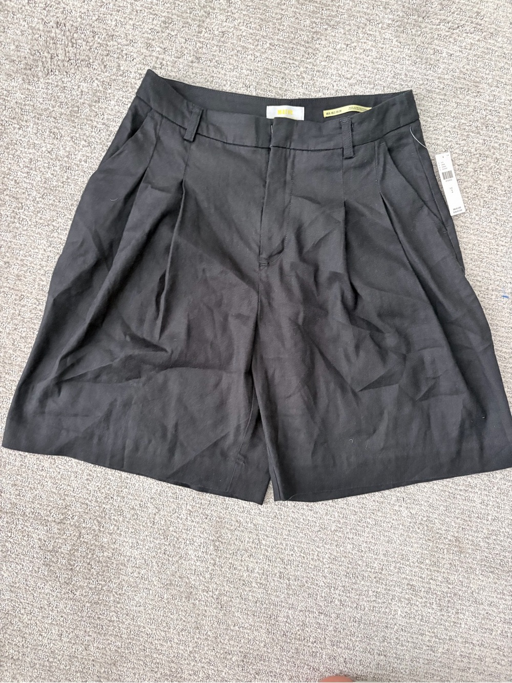 Anthropologie Maeve Avery knee-length Black Linen shorts NWT size 2